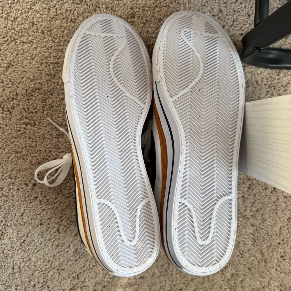 Nike White and Black Sneakers with Tan Trim 10 - Picture 9 of 9